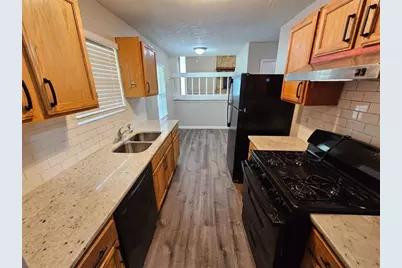 6301 Creekford Drive, Lithonia, GA 30058 - Photo 11