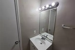 6301 Creekford Dr, Lithonia, GA 30058 - Photo 13