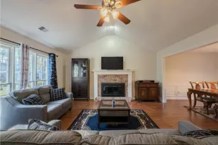 4722 Bradford Ln, Powder Springs, GA 30127 - Photo 3