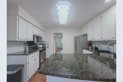 4722 Bradford Lane, Powder Springs, GA 30127 - Photo 15