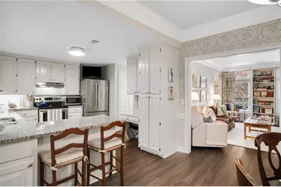 7307 Saint Charles Square, Roswell, GA 30075 - Photo 11