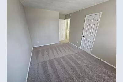 1037 Forest Path, Stone Mountain, GA 30088 - Photo 19