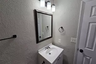 1037 Forest Path, Stone Mountain, GA 30088 - Photo 25