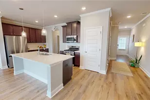 532 Walton Dr, Woodstock, GA 30188 - Photo 5