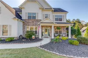 1211 Sterling Lake Dr, Jefferson, GA 30549 - Photo 3