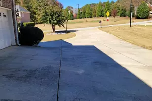 2750 Wellington Way SE, Conyers, GA 30013 - Photo 7