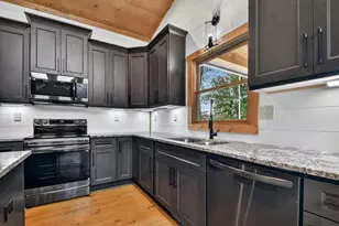 288 Windy Valley, Blue Ridge, GA 30513 - Photo 9