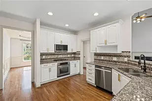 12857 Waterside Dr, Alpharetta, GA 30004 - Photo 15