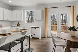 1019 Lost Creek Pkwy, Dallas, GA 30132 - Photo 5