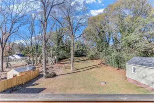 1047 Lanier Ave, Gainesville, GA 30501 - Photo 29