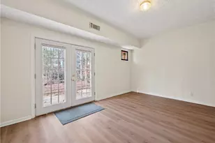 1580 Huntington Hill Trace, Buford, GA 30519 - Photo 35