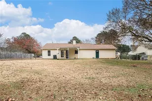 325 Timberridge Ln, Auburn, GA 30011 - Photo 17