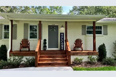 1039 Washington Avenue, Woodstock, GA 30188 - Photo 1