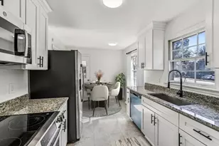 1286 Robin Rd NE, Conyers, GA 30012 - Photo 9