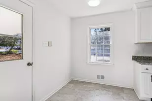 1286 Robin Rd NE, Conyers, GA 30012 - Photo 15