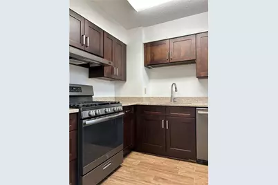 2479 Peachtree Road NE #317, Atlanta, GA 30305 - Photo 7