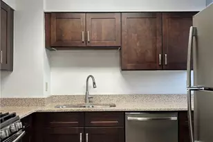 2479 Peachtree Rd NE, Atlanta, GA 30305 - Photo 3