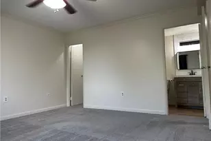 2479 Peachtree Rd NE, Atlanta, GA 30305 - Photo 17