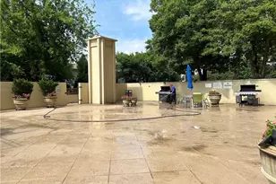 2479 Peachtree Rd NE, Atlanta, GA 30305 - Photo 35