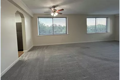 2479 Peachtree Road NE #317, Atlanta, GA 30305 - Photo 11