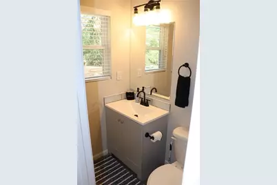 1371 Shoreham Drive, Atlanta, GA 30349 - Photo 33