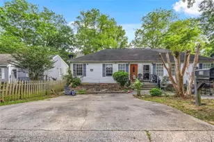 328 NE Roosevelt Circle, Marietta, GA 30060 - Photo 1