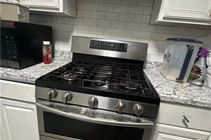 328 NE Roosevelt Circle, Marietta, GA 30060 - Photo 5