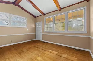 2173 Hannah Ln, Tucker, GA 30084 - Photo 9