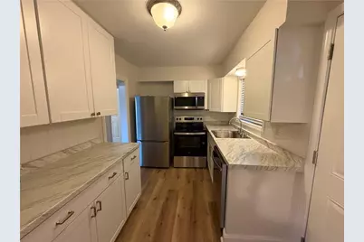 2764 Plantation Drive, East Point, GA 30344 - Photo 3