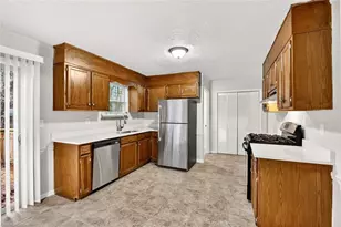 3162 Pilgrims Dr, Douglasville, GA 30135 - Photo 7