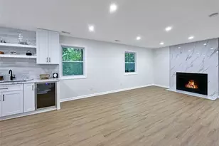 3741 Northpoint Dr, Marietta, GA 30062 - Photo 9