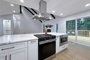 3741 Northpoint Dr, Marietta, GA 30062 - Photo 17