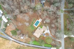 325 Ranchette Rd, Alpharetta, GA 30004 - Photo 15