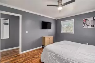 2958 Holcomb Ct, East Point, GA 30344 - Photo 13