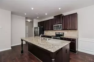 2225 Black Pebble Cir, Buford, GA 30519 - Photo 11