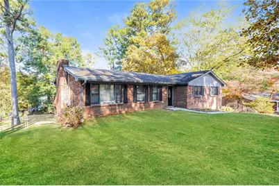 609 Evergreen Drive, Woodstock, GA 30188 - Photo 1