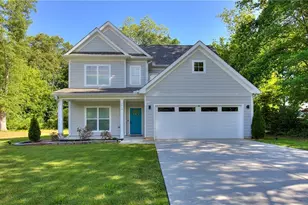 419 McInnes Cir, Marietta, GA 30060 - Photo 1