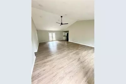 93 Hartley Woods Drive NE, Kennesaw, GA 30144 - Photo 3