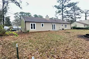 93 Hartley Woods Dr NE, Kennesaw, GA 30144 - Photo 11