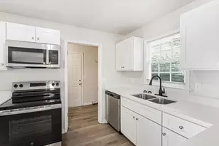 4066 Bontura Ct, Stone Mountain, GA 30083 - Photo 21