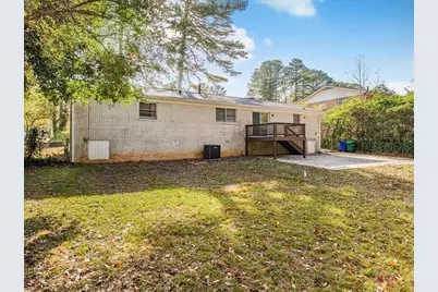 4066 Bontura Court, Stone Mountain, GA 30083 - Photo 9