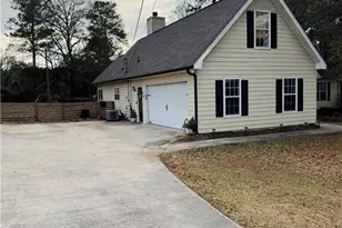 90 Eastwood Cir, Covington, GA 30014 - Photo 3