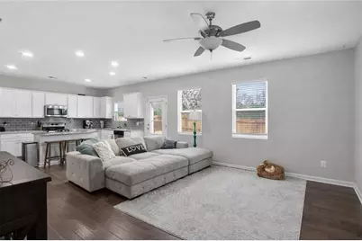 594 Summit Point, Canton, GA 30114 - Photo 3