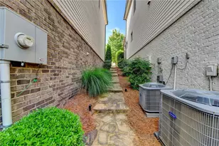 828 Olmsted Ln, Duluth, GA 30097 - Photo 79