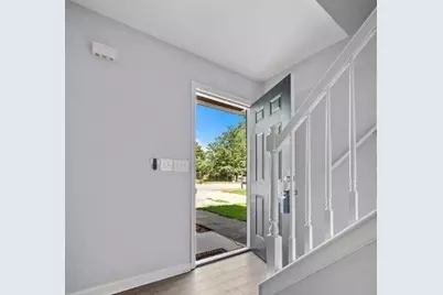 558 Manning Road SW, Marietta, GA 30064 - Photo 3