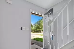 558 Manning Rd SW, Marietta, GA 30064 - Photo 3