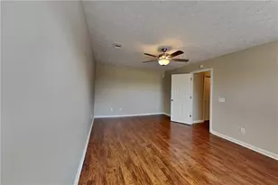 7550 Springmill Ct, Cumming, GA 30028 - Photo 17