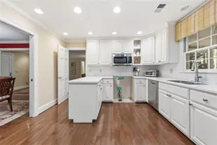 1355 Sherry Dr, Alpharetta, GA 30009 - Photo 37