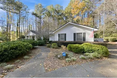 1355 Sherry Drive, Alpharetta, GA 30009 - Photo 5