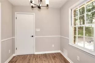 2802 Leisure Woods Ln, Decatur, GA 30034 - Photo 9